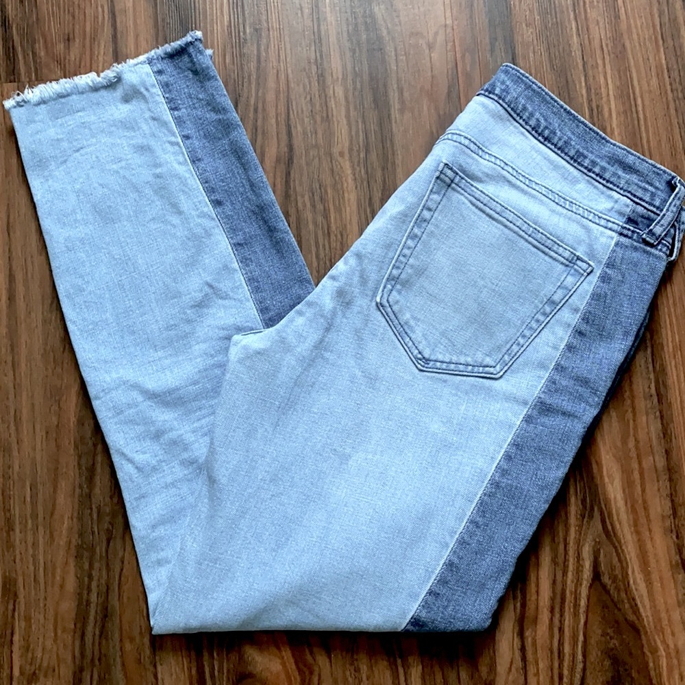 Gap Real Straight Jeans - Picture 3 of 14
